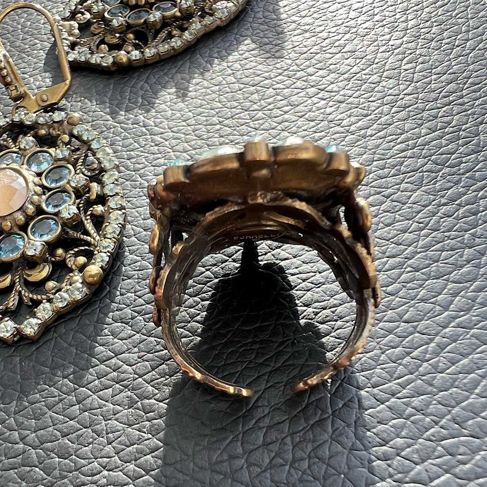 Sorrelli - Earrings & Matching Ring Set - Picture 4 of 6